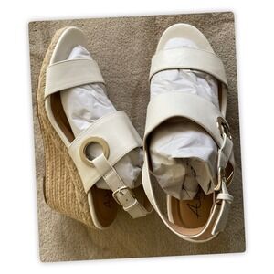Abella True Comfort Women's 10M Taya Wedge Sandal Shoe Adjustable White